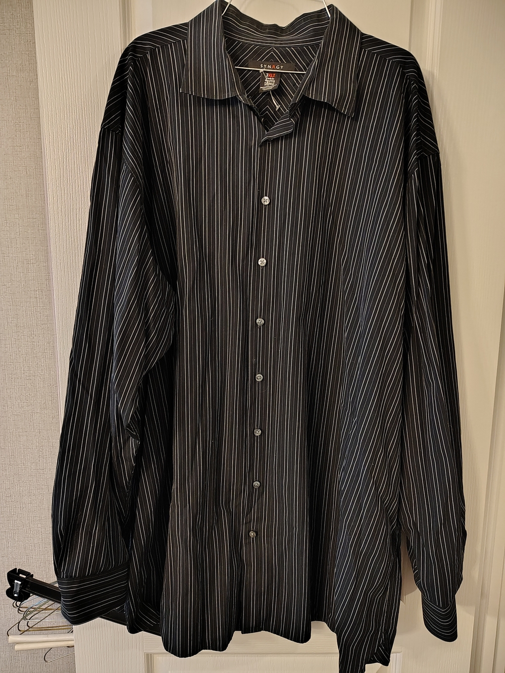 Synrgy Black Pinstripe Long-Sleeve Dress Shirt - Classic Tailored Look